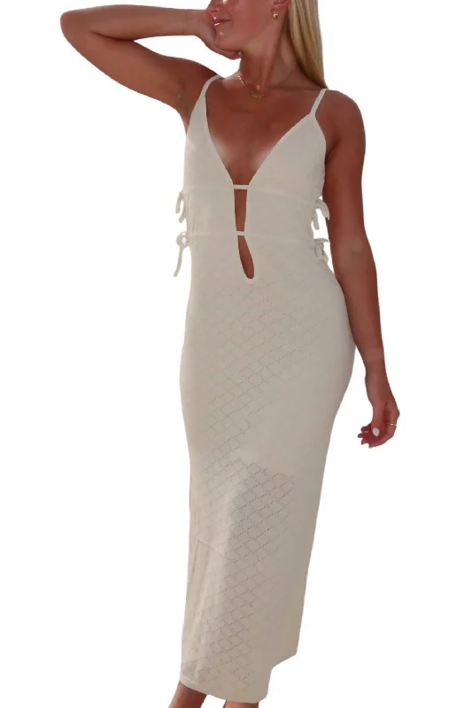 Summer Splash Sale Must Have Midi Dress In White