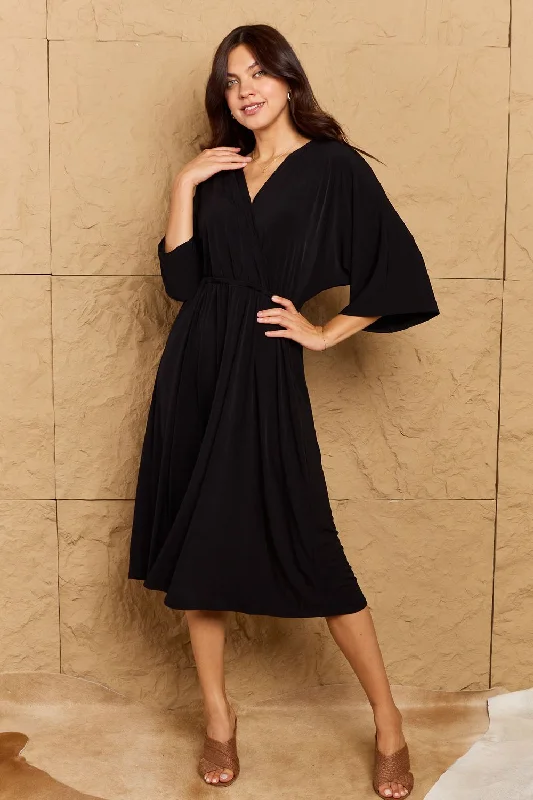 Grab Romantic Date - Night Styles Now Make Your Move Solid Surplice Midi Dress