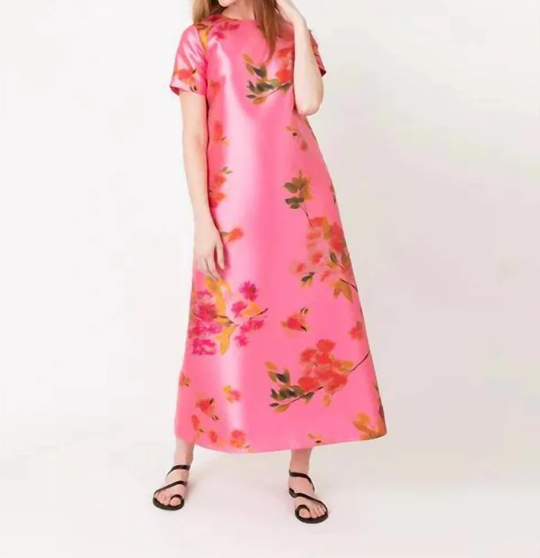 Hollywood Glam Award - Show Style Paige Maxi Dress In Pink Watercolor Flowers