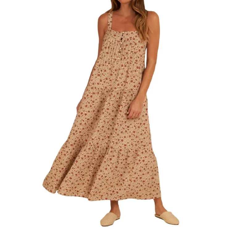 Nordic Minimalist Home Look Colbie Maxi Dress In Fleur