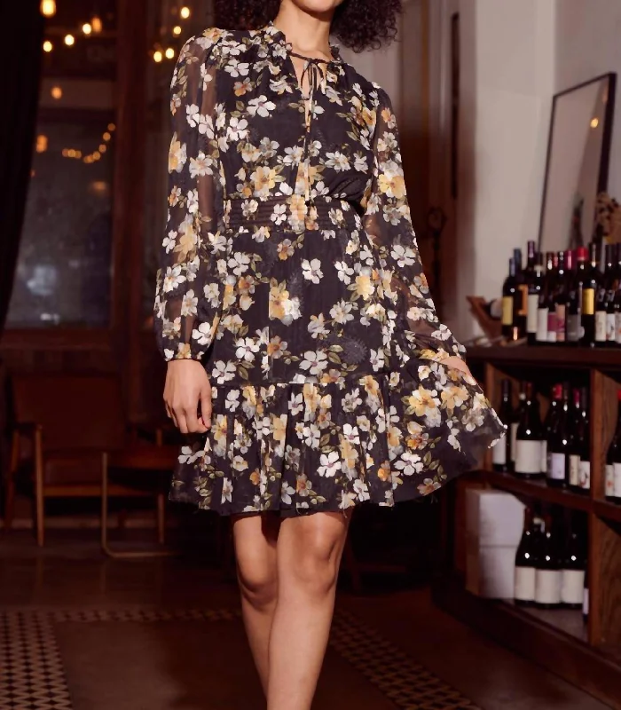 Mid - Week Surprise Dallas Floral Dress In Black/yellow