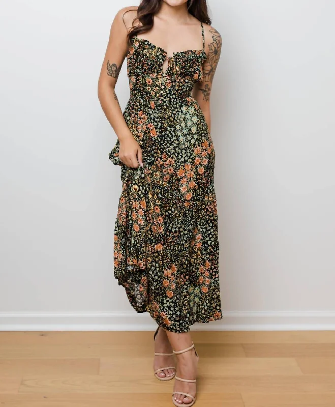 Stylish Looks Heart To Get Black Corset Maxi Dress In Black Floral