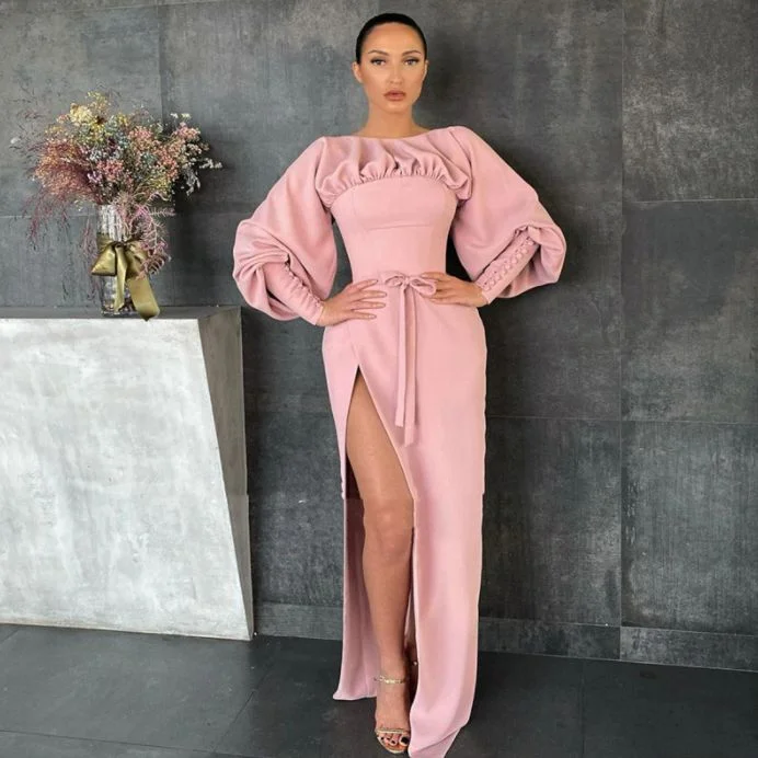 Disco - Inspired Retro Dance Look Pink Boat Neck Prom Dress Long Sleeves High Slit Satin Evening Dress Buttoned Cuffs Sheath Formal Party Dress  Y4875