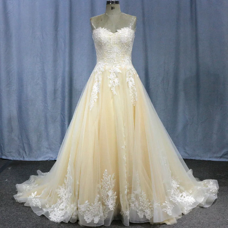 Big Savings Cream Strapless Sweetheart Neckline Princess Tulle Wedding Dresses