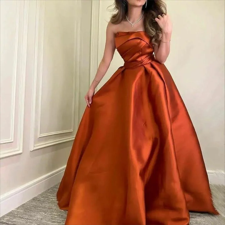 Summer Splash Sale Classic Simple Strapless Prom Dresses A-Line Sleeveless Floor Length Pure Color Satin with Pleats Y4634