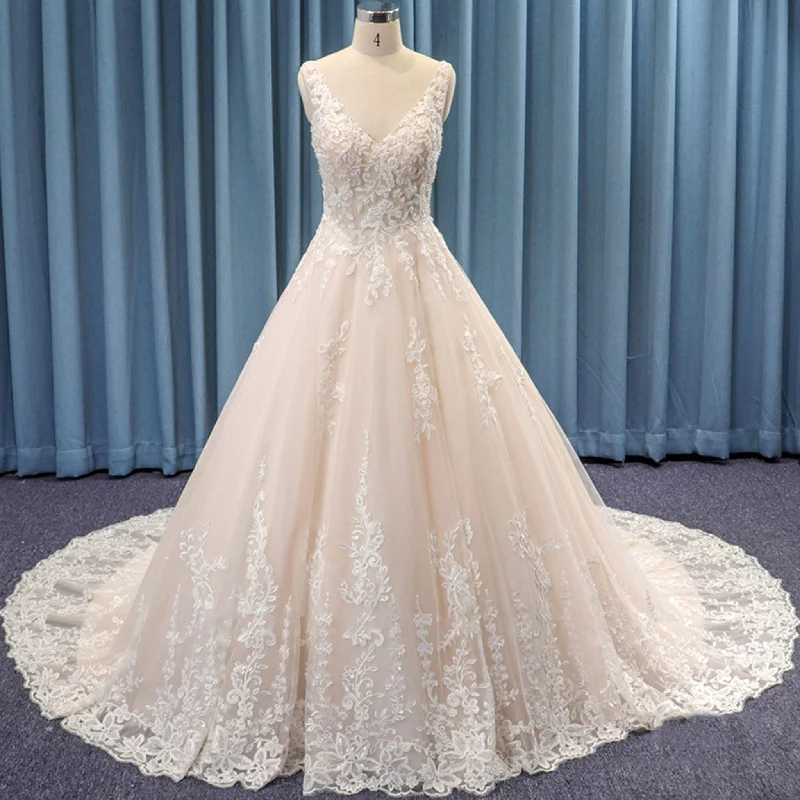 Boho - Chic Festival - Ready Style Modest Double V Tank Sleeve Tulle Lace Ballgown Wedding Dress