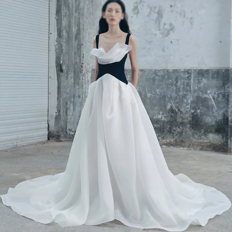 Exclusive Discount A-line White Black Wedding Dresses with Tank Asymmetrical Neck