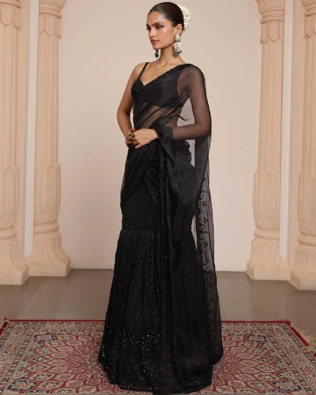 Seasonal Sale Black Hip Hug Tulle Sari Set